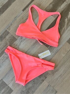 L*space Chloe Wrap Top and Matching Bottom Bikini Set NEW Medium Electric Coral